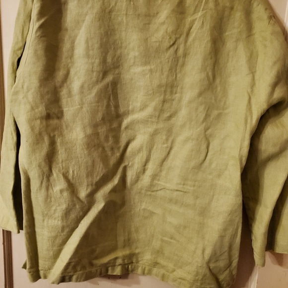 Kate Hill (Nordstroms) l/s top in M. - Picture 2 of 3